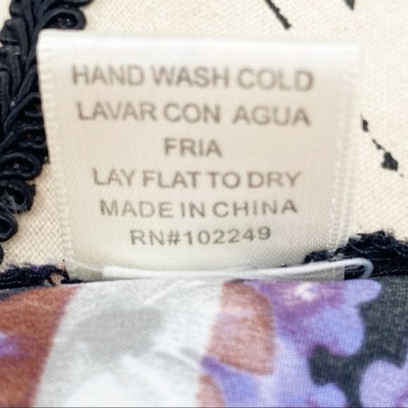 Skies Are Blue Floral Short Sleeve Pullover Blouse Purple Black Gray Striped - Picture 7 of 7